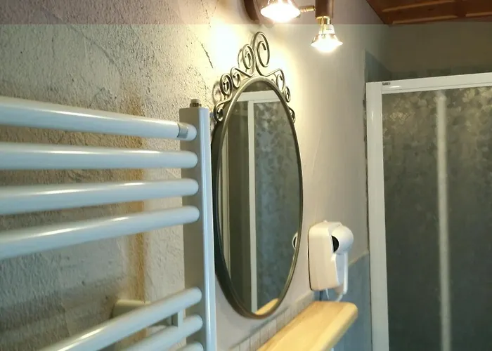 Maison Du-noyer Et Tables D'hotes Guest house Aosta