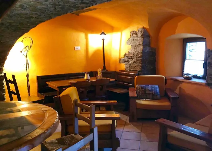 Guest house Maison Du-noyer Et Tables D'hotes 3*