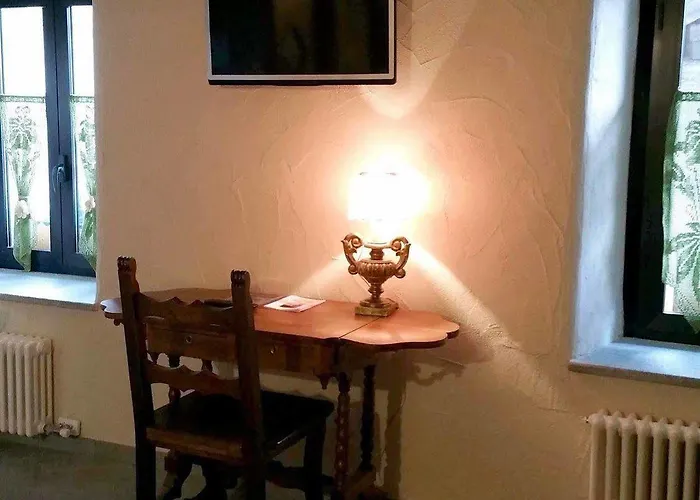 Maison Du-noyer Et Tables D'hotes Guest house