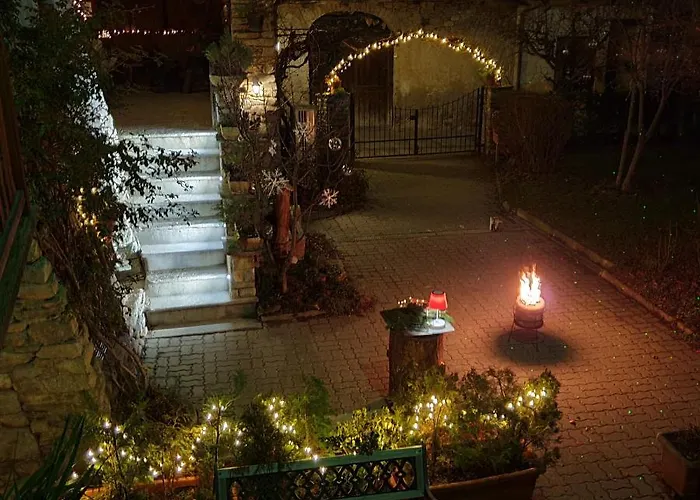 Maison Du-noyer Et Tables D'hotes Aosta