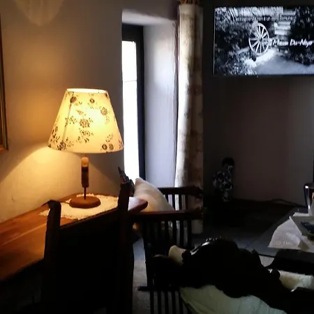Maison Du-noyer Et Tables D'hotes 4*