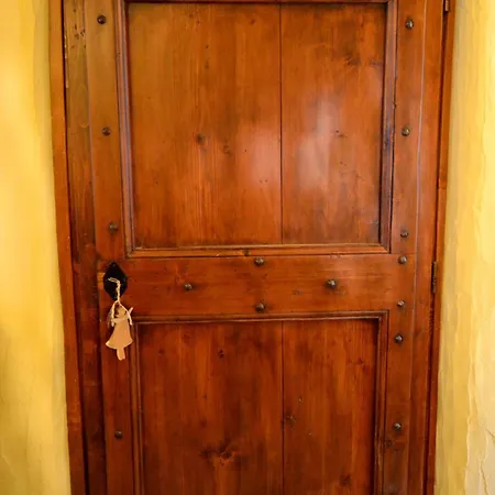 Maison Du-noyer Et Tables D'hotes 3* Aosta