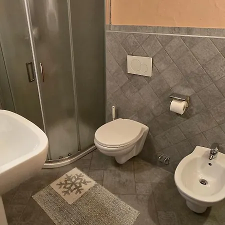 Pensionat Maison Du-noyer Et Tables D'hotes 3*