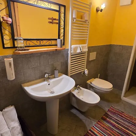 Maison Du-noyer Et Tables D'hotes Guest house Aosta