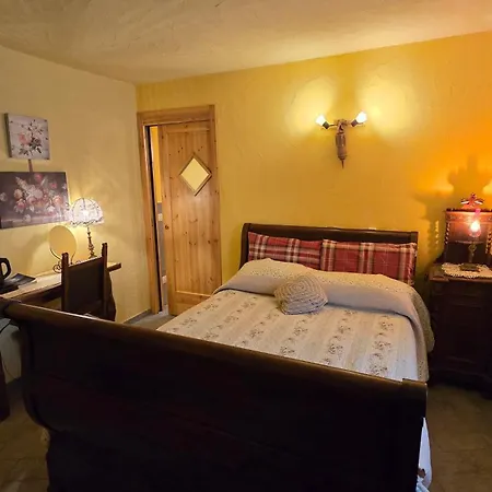 Guest house Maison Du-noyer Et Tables D'hotes Aosta