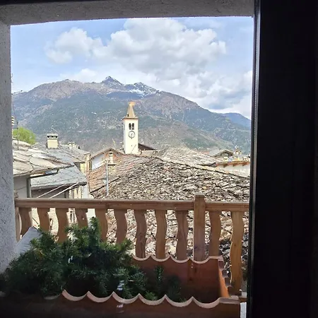 Maison Du-noyer Et Tables D'hotes Aosta