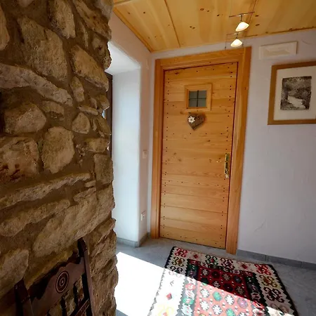 Maison Du-noyer Et Tables D'hotes Гостевой дом 2*