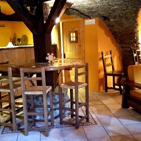 Casa de hóspedes Maison Du-noyer Et Tables D'hotes Aosta