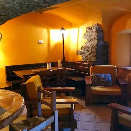 Casa de hóspedes Maison Du-noyer Et Tables D'hotes