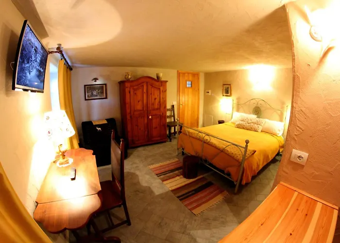 Maison Du-noyer Et Tables D'hotes Pensionat