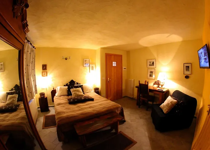 Maison Du-noyer Et Tables D'hotes Pensionat Aosta