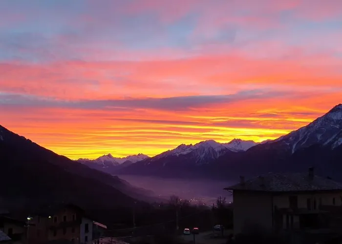 Maison Du-noyer Et Tables D'hotes Aosta
